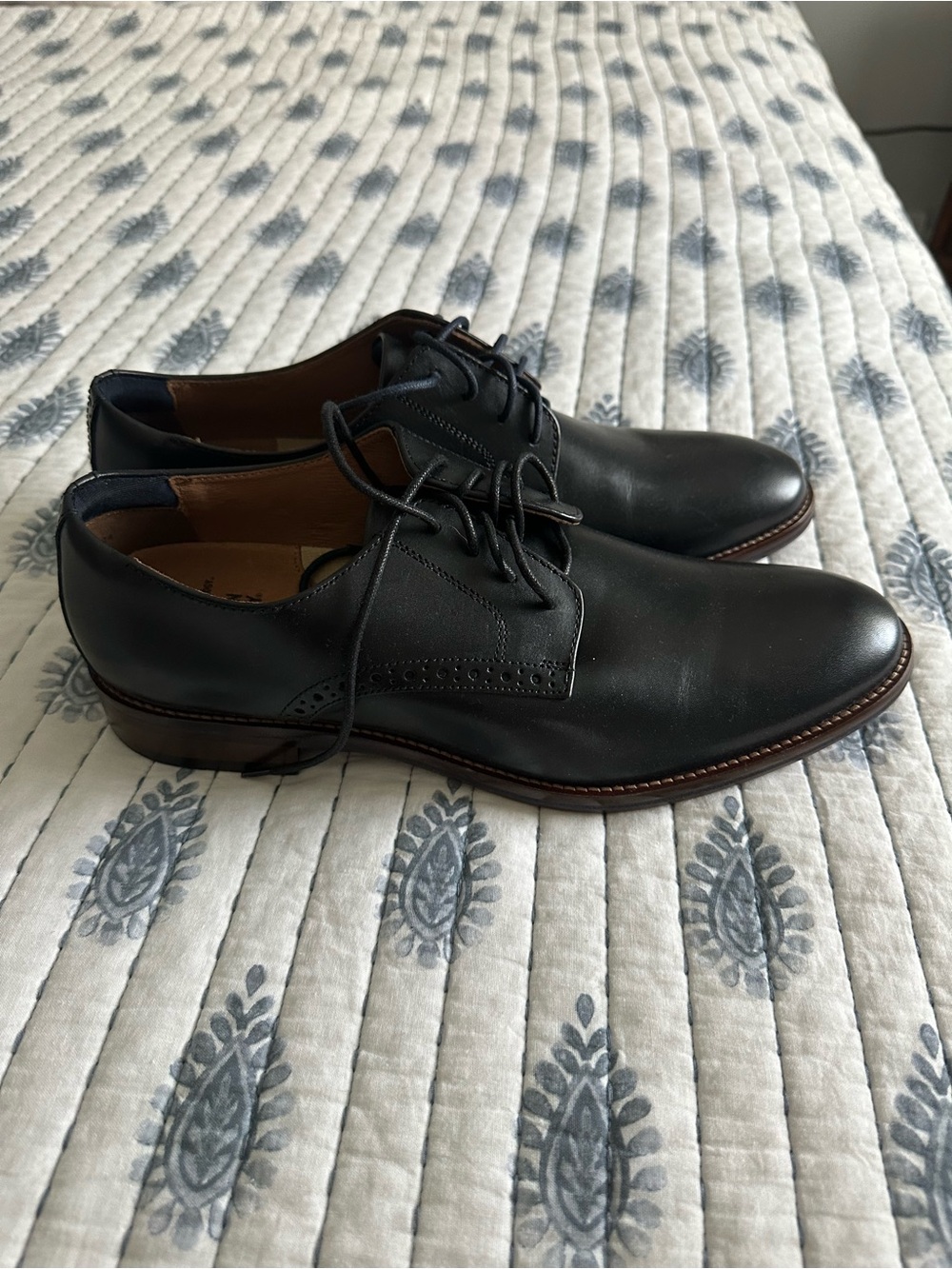 Johnston & Murphy Black Leather Conard 2.0 Plain Toe